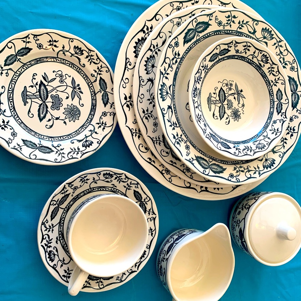 Vintage Royal China, Cavalier Line.